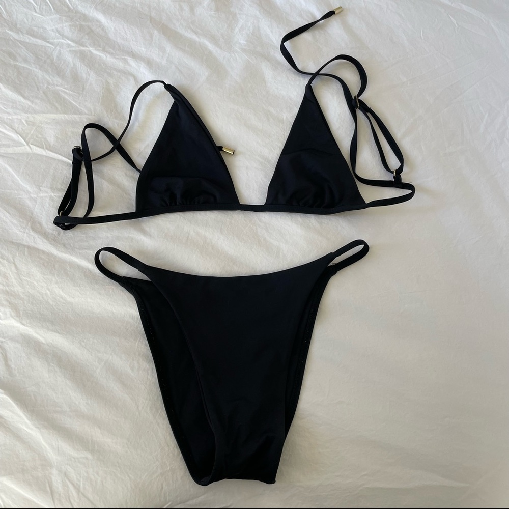 Monday Swimwear Barbados Top, Size S, and Bottom, Size L